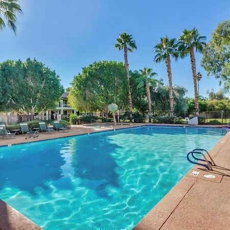 Pima Inn Suites At Talking Stick Scottsdale Extérieur photo